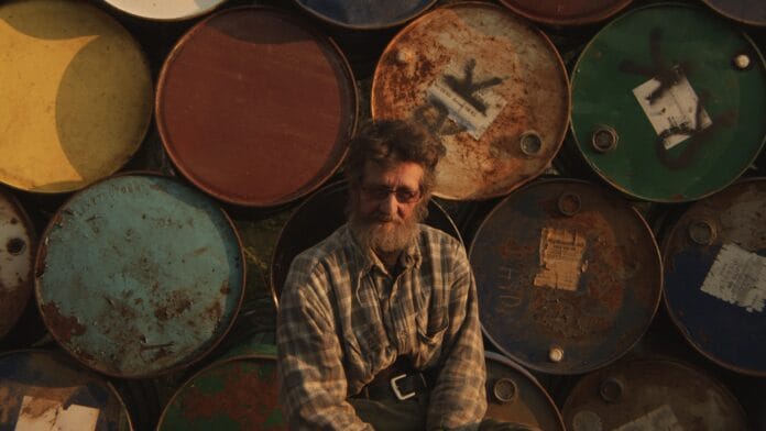 Aurinko laskee Lemmenjoella -elokuvan kuvakaappaus