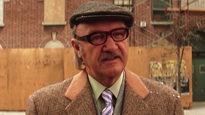 Gene Hackman lakki ja silmälasit päässä. Gene Hackman kuollut!