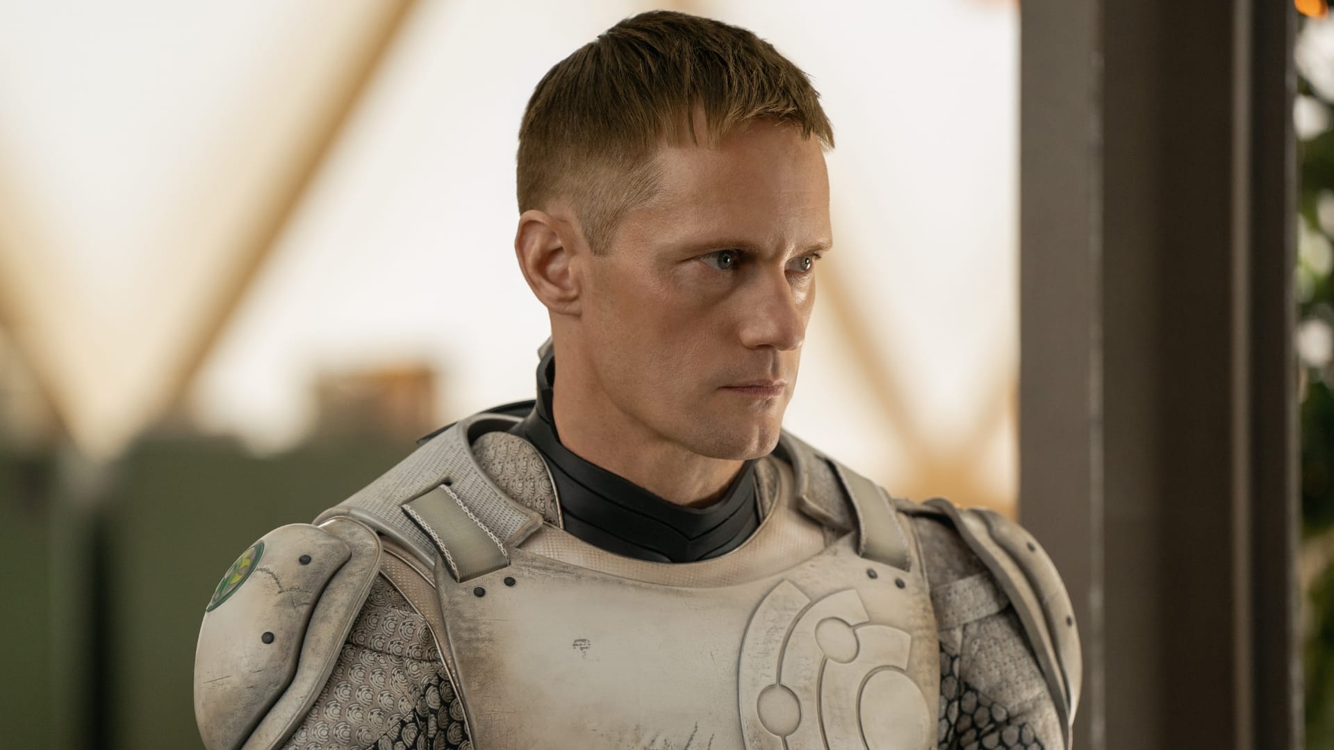 Alexander Skarsgård Murderbot-sarjassa