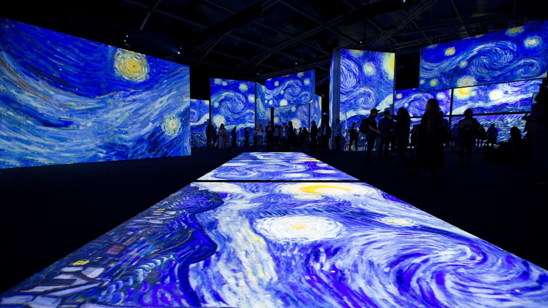 Grande Experiencesin järjestämä Van Gogh Alive -näyttely