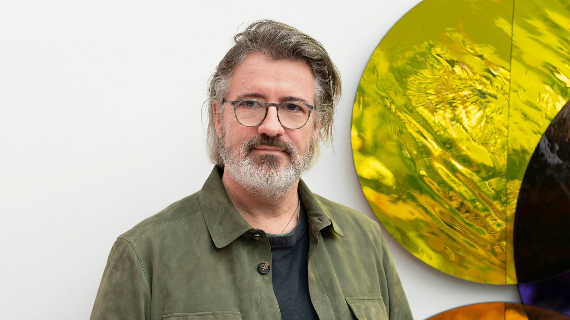 Pitkän linjan paviljonki -teoksen suunnittelija Olafur Eliasson