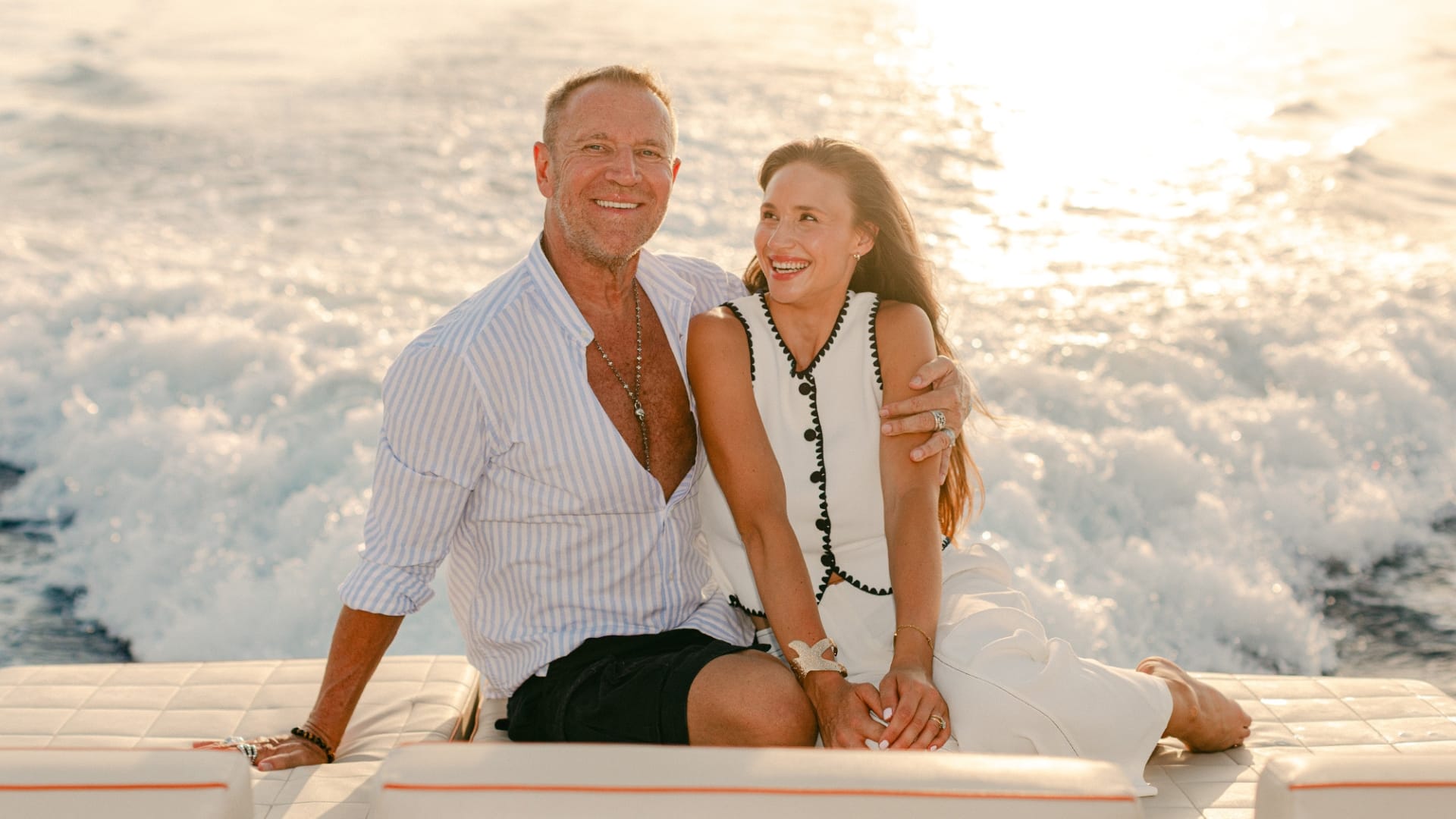 Renny ja Johanna Harlin eli The Harlin Show -podcastin juontajat