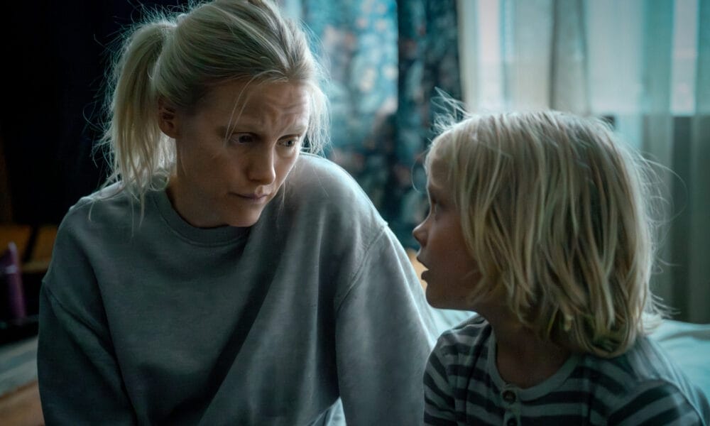 Hetki ennen valoa -elokuvan still-kuva