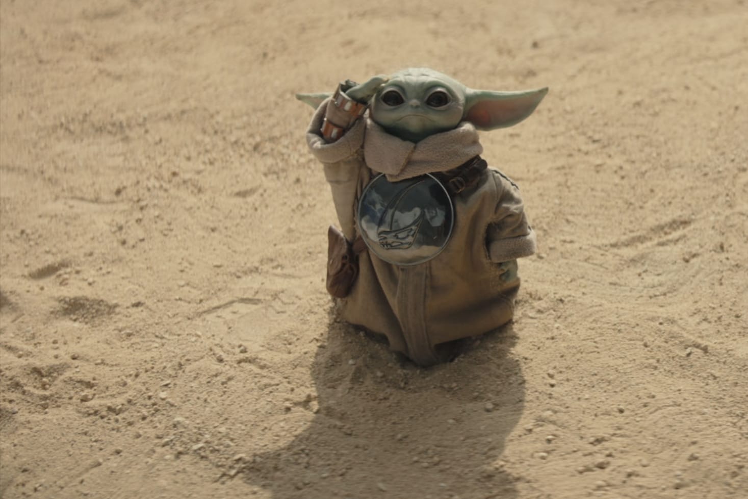 Grogu tervehtii. The Mandalorian and Grogu sai uuden trailerin!