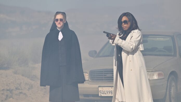 Kuvakaappaus Grotesquerie-sarjasta. Ryan Murphyn uutuussarjat Doctor Odyssey ja Grotesquerie debytoivat Disney+:ssa.