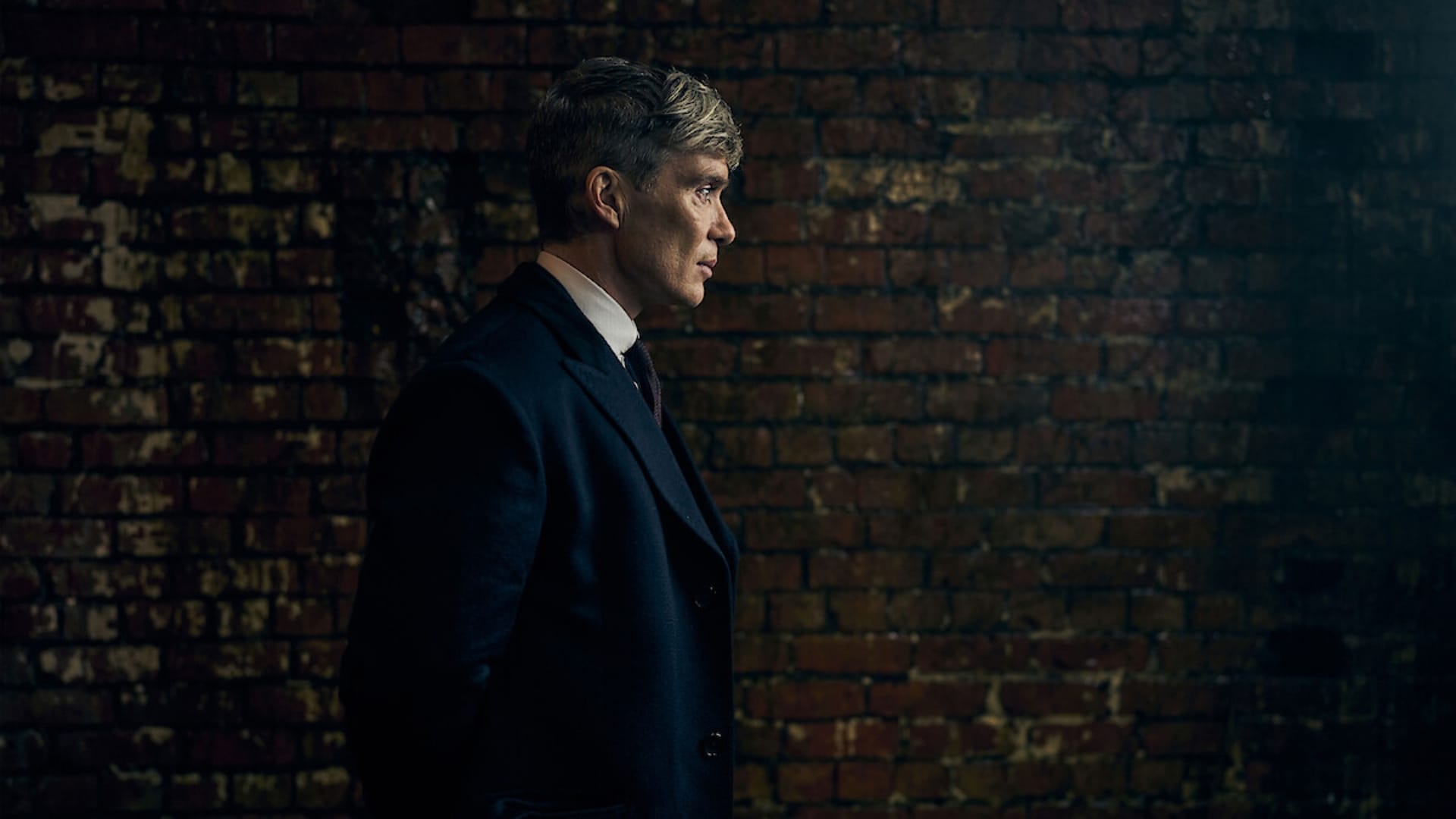 Cillian Murphy palaa Tommy Shelbyn rooliin. Peaky Blinders -elokuva tulossa Netflixiin.
