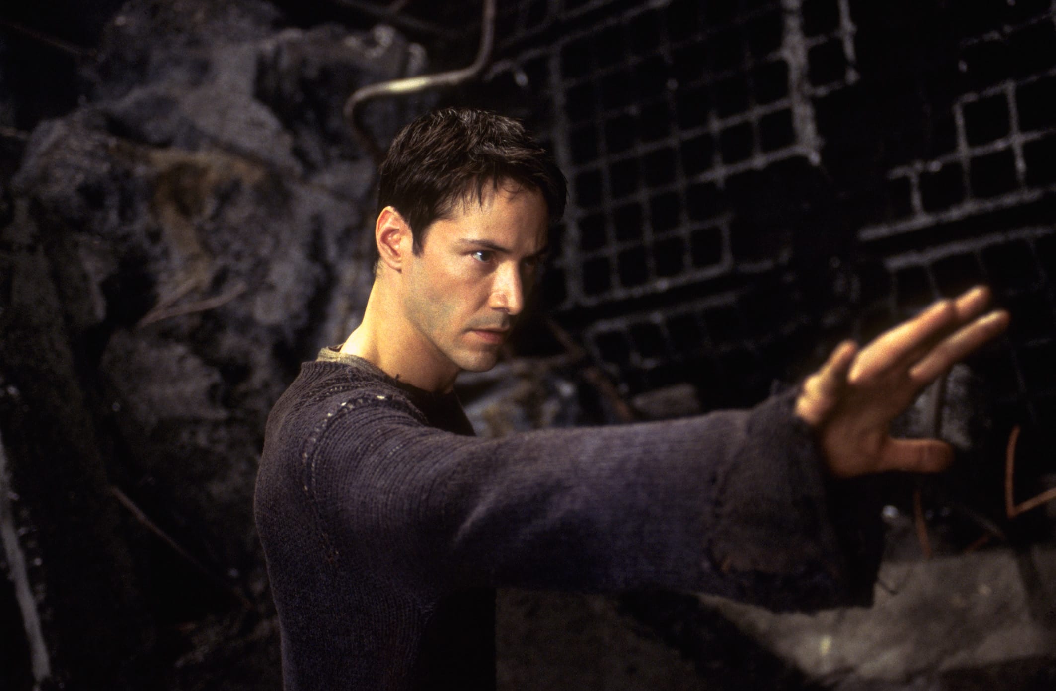 Keanu Reeves The Matrix Reloaded -elokuvassa. Keanu Reevesin parhaat elokuvat.